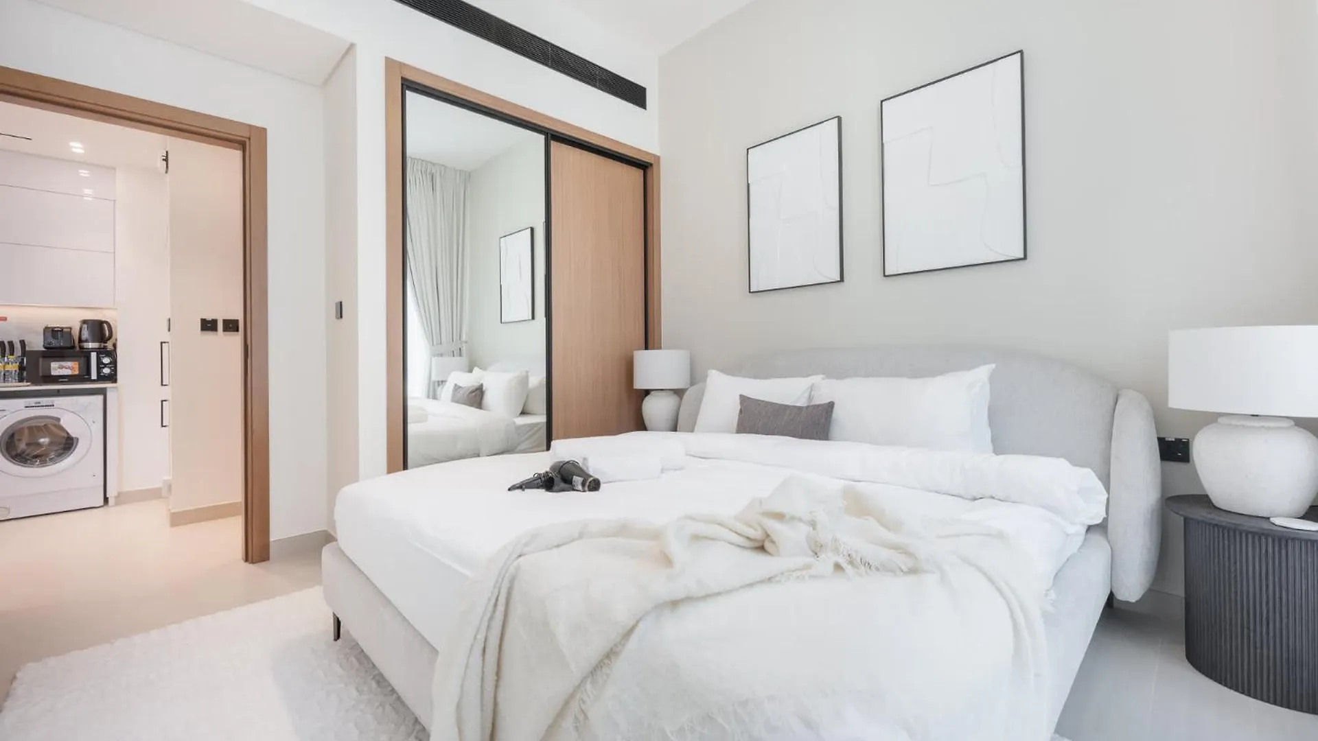 Apartment Gorgeous 1 Bedroom In Binghatti House And Sleeps 4 Dubai